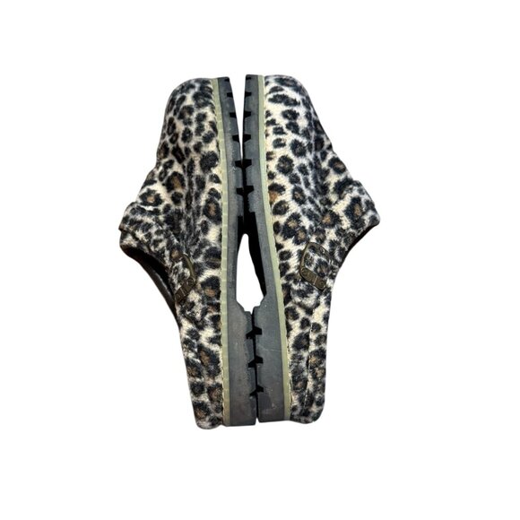 Leopard Print Clogs With Adjustable Strap By L'Amour Girls size 2 - Picture 7 of 8